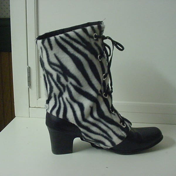 Zebra boot/shoe cover