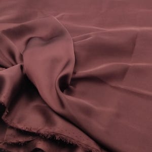 Wine Red Satin Chiffon Fabric by the Yard – Drapey Soft Shiny Silk-Feel Material for Dresses, Blouses & Eveningwear | 59x39 in (150x100 cm)
