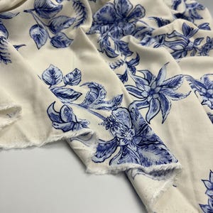 Blue Floral Viscose Linen Fabric – Drapey Breathable Material by Yard (150 cm / 59")