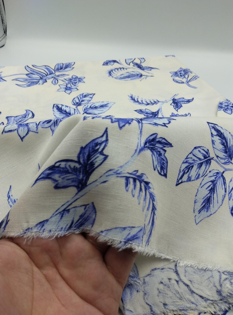 Blue floral viscose linen fabric – drapey breathable material by yard (150 cm / 59") image 6