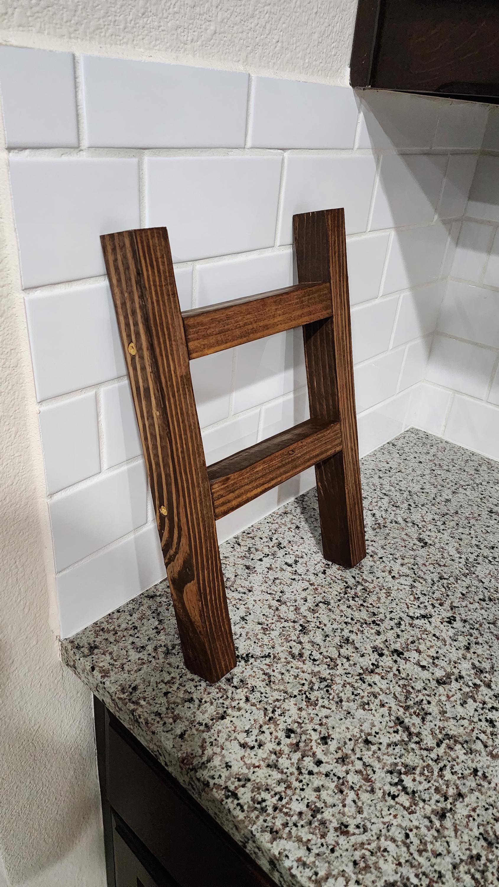 Rustikaler Handtuchhalter Aus Holz - Leiter-Design Für Badezimmer & Küche