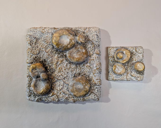 Sculpted Golden Blobs Oil Painting: 3D Clay Art