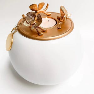 Urn with orchid - Etsy.de