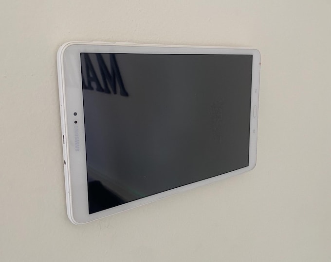 INVISIBLE TABLET MOUNT, Tablet Wall Mount for iPad, Samsung, Fire | Minimalist Wall Holder with Charging Slot & Adhesive, Smart Display Dock