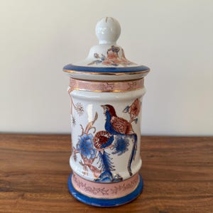 Vintage Handmade Porcelain Apothecary Jar – Elegant 24 cm