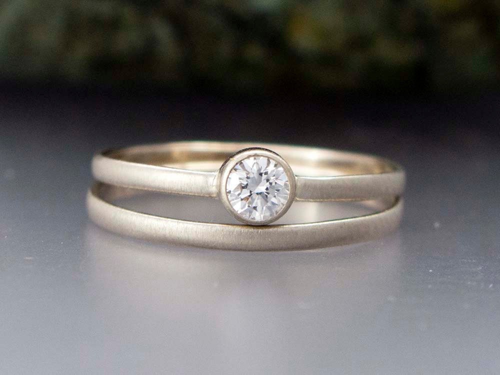 Diamond and Gold Wedding Ring Set 3.4mm .15ct Diamond | Etsy