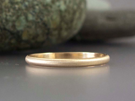 14k Gold Wedding Band Mens 2mm Wide Ring in Solid Yellow | Etsy
