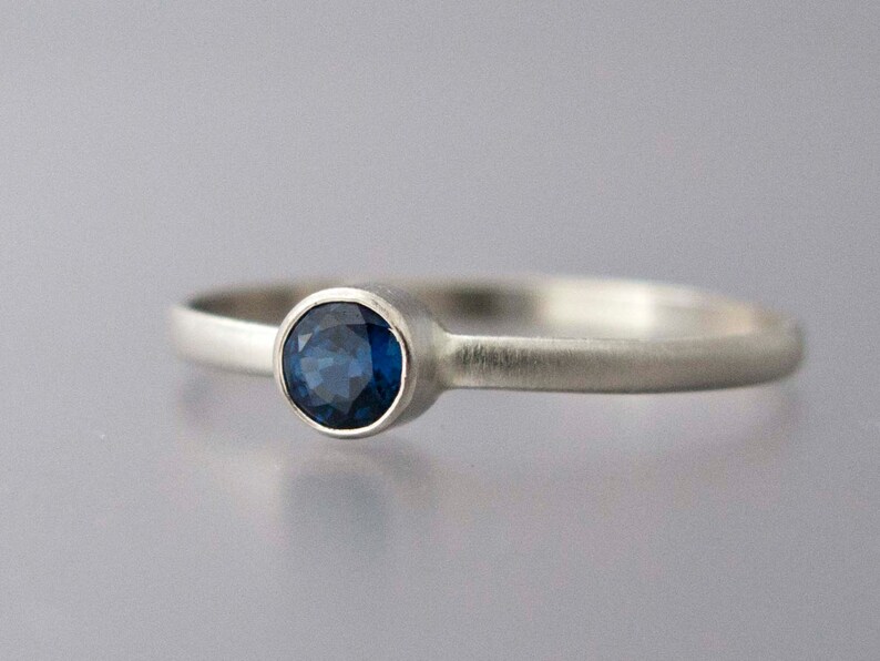 Solid 14k Gold Thin Engagement Ring with a 3.5mm Sapphire Blue Sapphire White Gold Ring