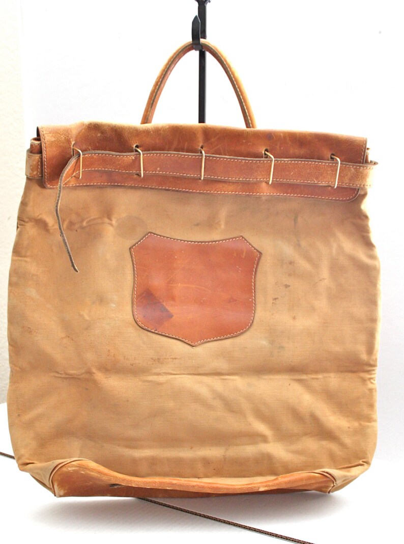 Vintage bank bag // canvas & leather // Wells Fargo shield // Etsy