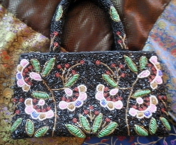 Heavily Beaded Floral Bag  Mint c.1990s - image 3