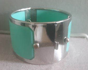 Unique Snap cuff Bracelet , Aqua Teal , Plastic & Metal  C.1960s