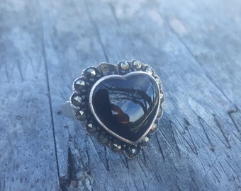 Vintage sterlingsilverring med onyx och markasit