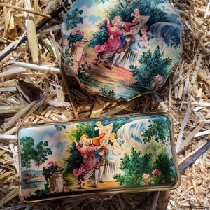 Vintage Stratton cigarette box, and compact Set,  Romantic Victorian scene,  cherubs  VALENTINE