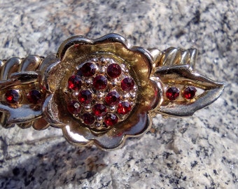 Vintage Gold plate Expansion bracelet,  Dale occupied Japan,  Red Rhinestone Flower design Rare