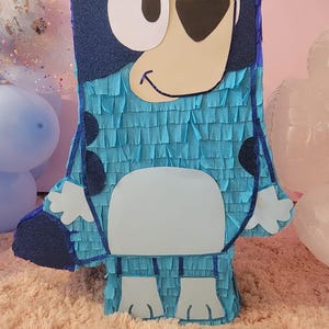 Bluey piñata