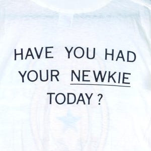 Koszulka z nadrukiem Newcastle Brown Ale z lat 80. w rozmiarze XL. zdjęcie 5