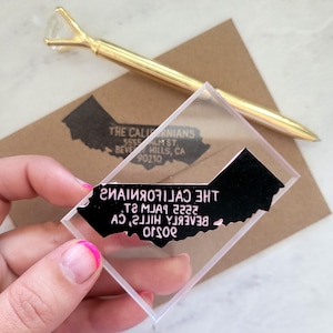 Timbro con indirizzo di ritorno a forma di stato, timbro con indirizzo personalizzato, regalo per scrittore, scrittura di lettere, letter boxing, fidanzata, mamma / Salt & Paper