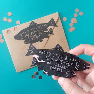Salmone Indirizzo di ritorno Timbro Regalo per la pesca, Regalo per il pescatore, Regalo per papà Festa del papà, Regalo di compleanno per papà, Regalo per mamma / Sale e carta