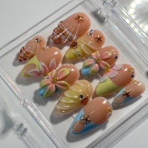 3D Beachy Floral Press On Nails – Handmade & Reusable