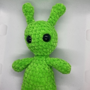 Crochet Alien Plushie Stuffed Animal Amigurumi