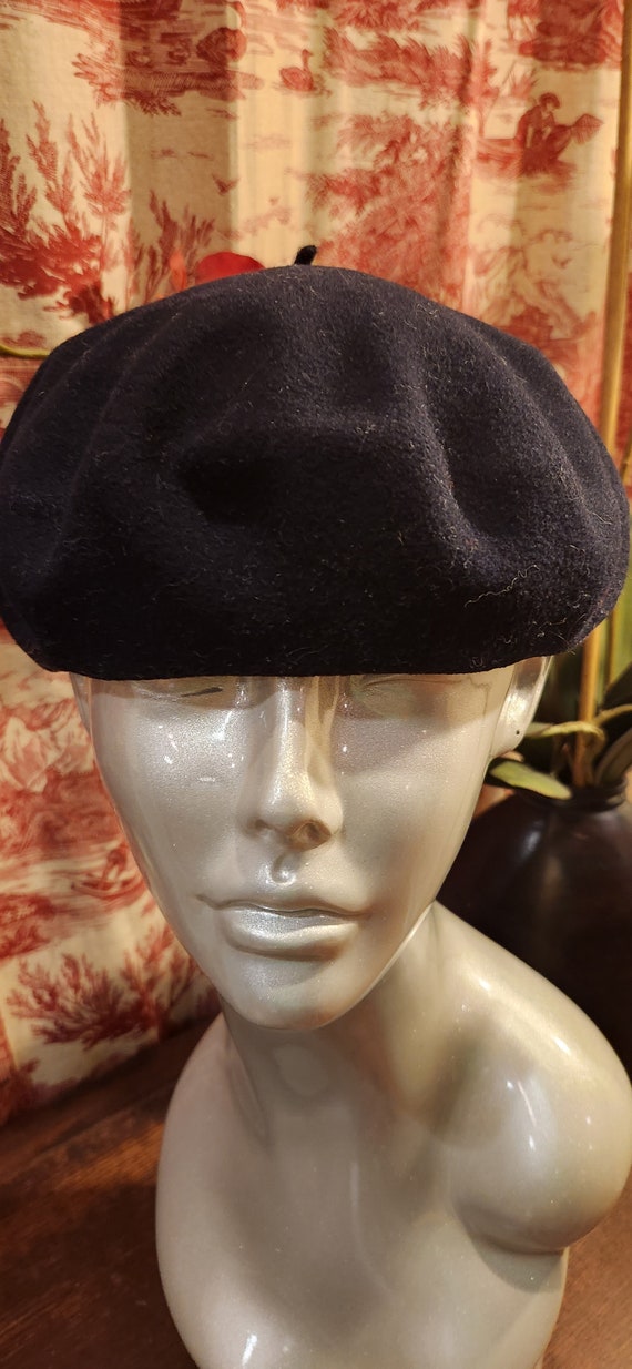 Vintage Black Beret - SL TOLOSA