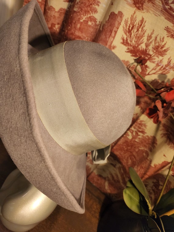 Vintage MR. JOHN Classic Hat - Soft Grey - image 3