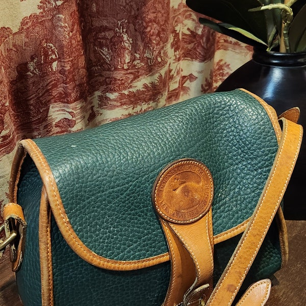 Vintage Dooney & Bourke Essex Crossbody - Fir Green