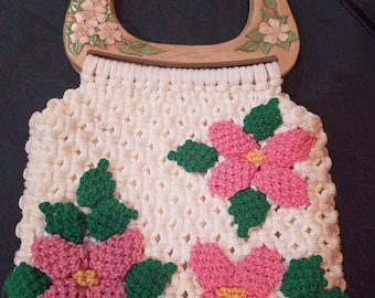 1970's Handmade Macrame Handbag/Tote - Floral Garden