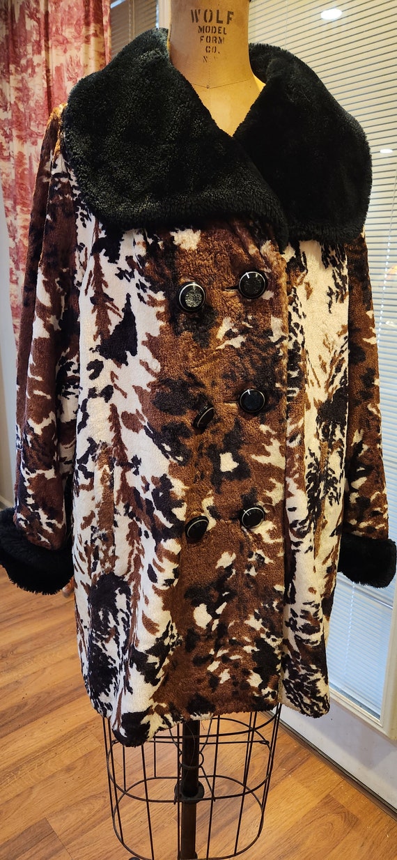 Vintage "Janis Joplin-esque" Faux Fur Coat - image 1