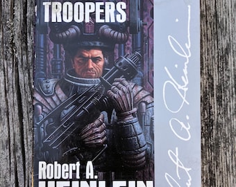 Starship Troopers par Robert A Heinlein 1987 livre vintage