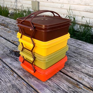 Tupperware Square Away Stackable Lunch Containers Set of 4 with Carry Handle