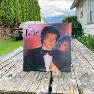 Conway Twitty Lost in the Feeling LP Vinyl Record Album 1983 Vintage