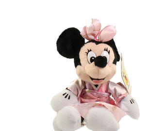 Peluche Disney tipo Beanbag - Minnie japonesa con kimono rosa (Mickey Mouse) (9 pulgadas)