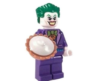 Minifigura de Lego - Superhéroes de DC Comics - El Joker con pastel