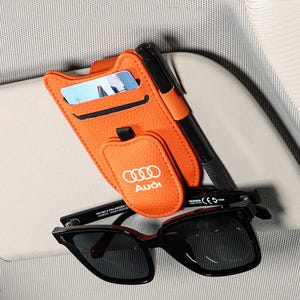 Handcrafted Custom Car Brand Sunglasses Clip: Personalized Automotive Accessory