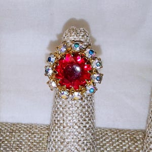 Large Vintage Ruby Red Glass Cocktail Ring Rope Shank Aurora Rhinestone Prong Set