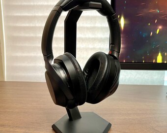 Minimalistic Modern Geometric Headphone Stand