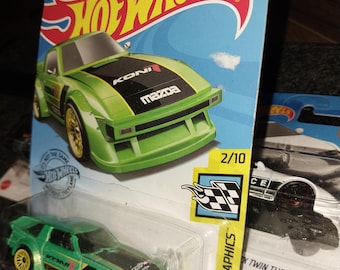 トミカ マツダ サバンナ RX-7 レーシングカー 74 ホワイト オレンジ