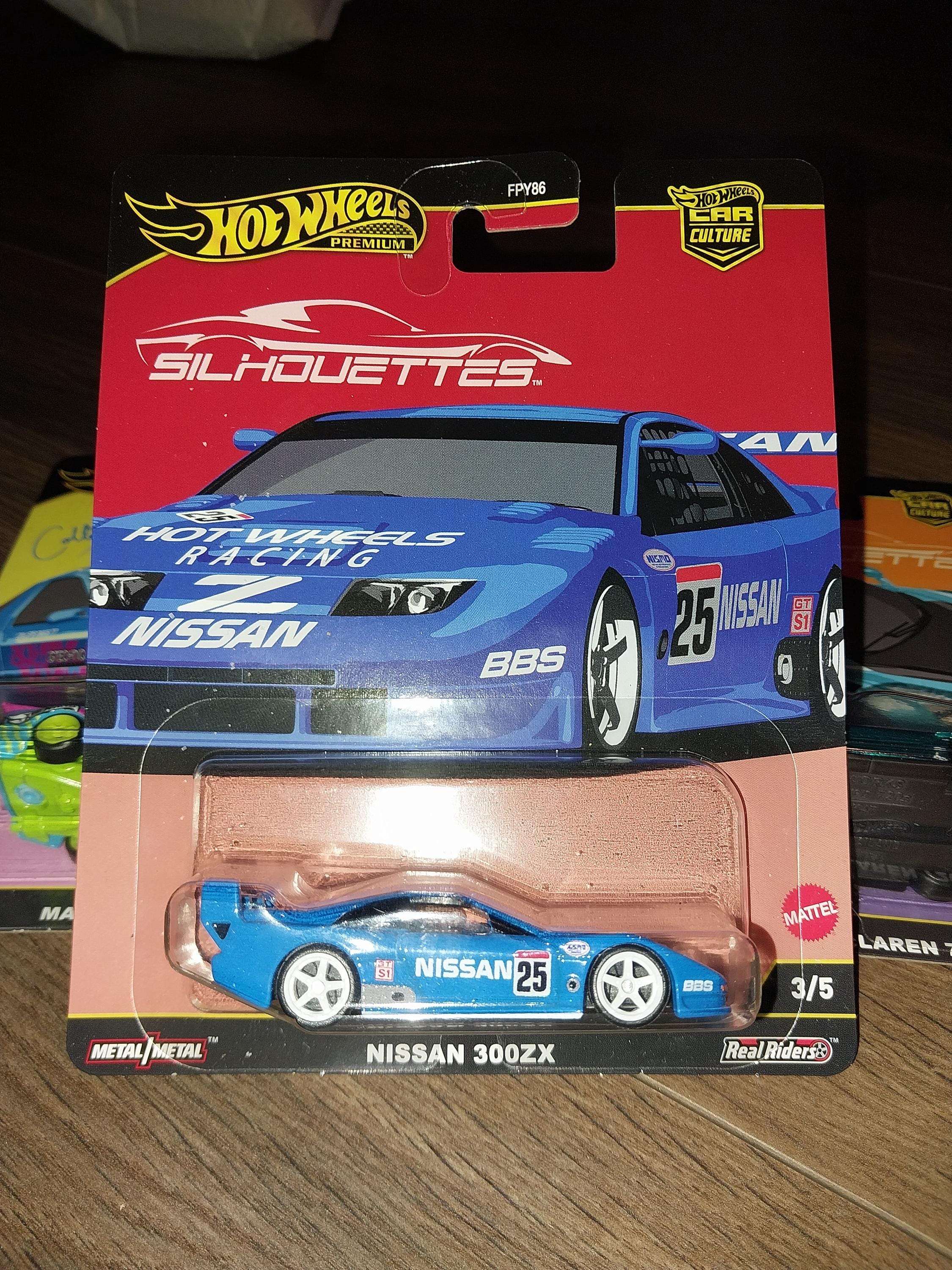 ホットウィール プレミアムカーカルチャー シルエットブルー 日産
