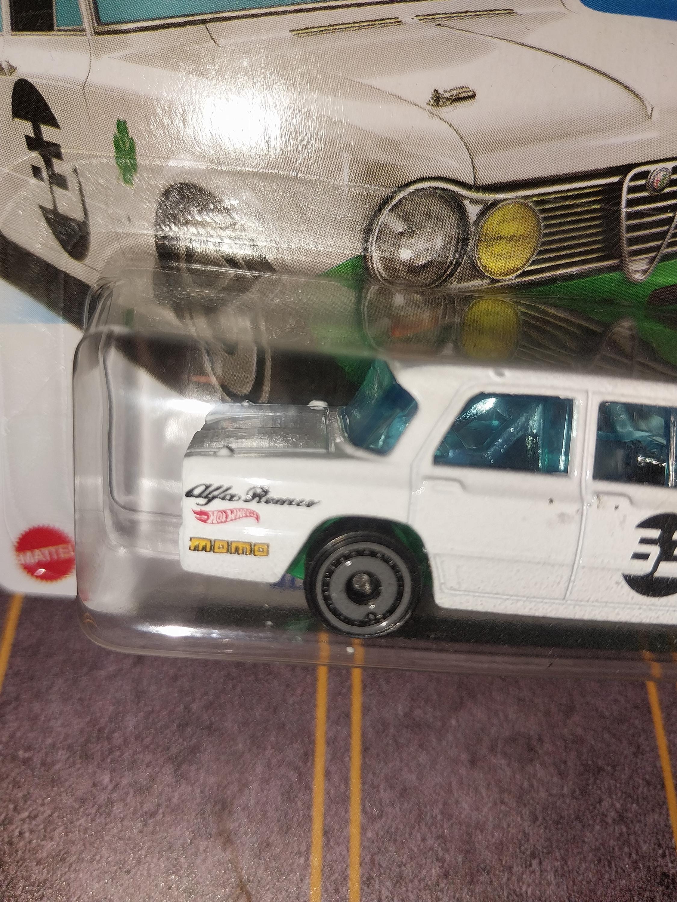 Hotwheels Alfa Romeo Giulia TI Super From Compact Kings Sub Series