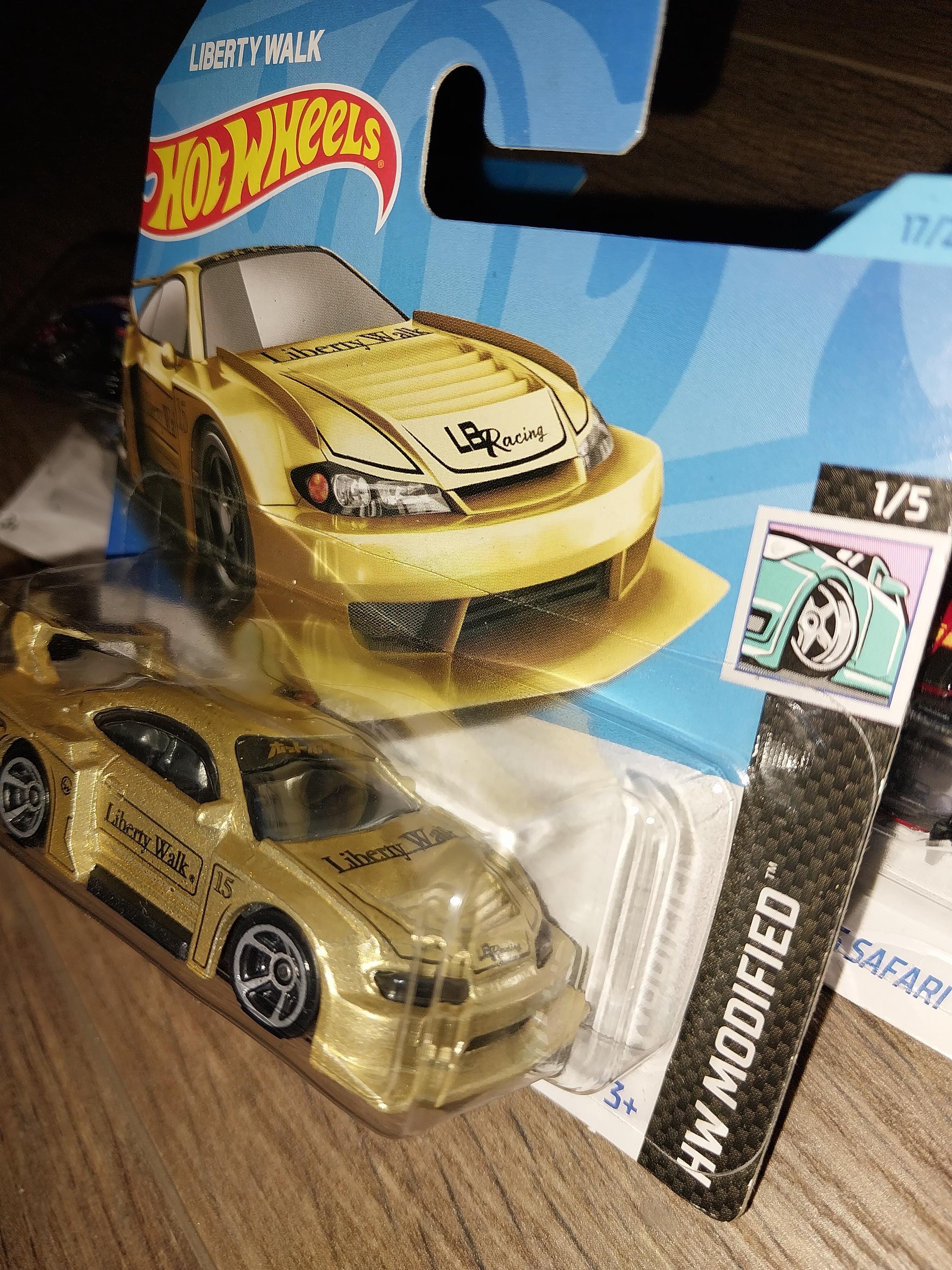 Hot Wheels Nissan Silvia S15: Gold LB Super Silhouette, Short Card