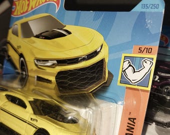 ホットウィール イエロー バンブルビー カマロ ZL1: マッスルマニア