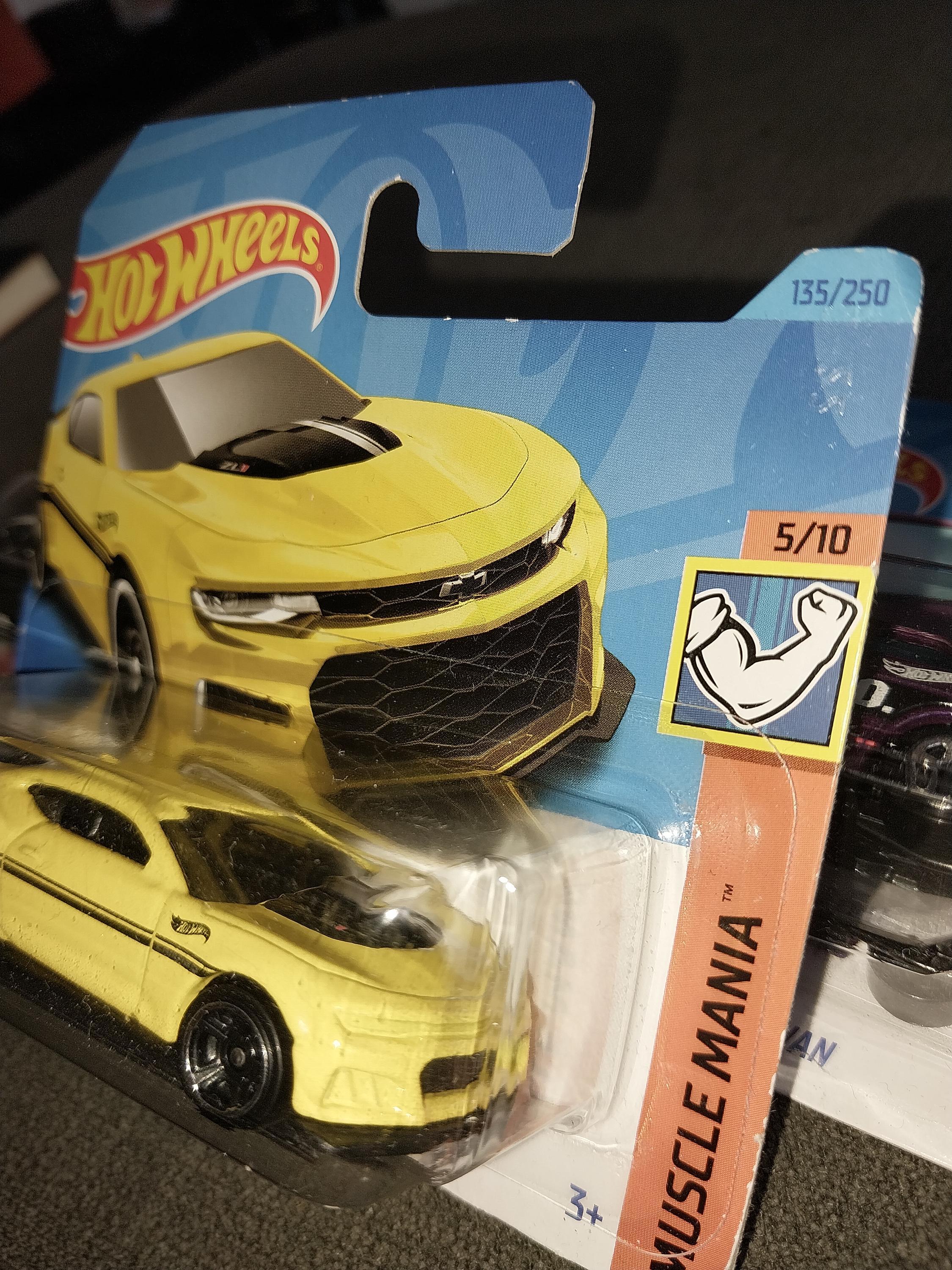Hot Wheels Yellow Bumblebee Camaro ZL1: Muscle Mania Diecast Car