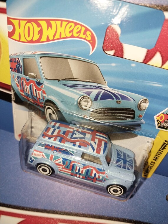 Hot Wheels '67 Austin Mini Van: Union Jack Art Car, Rare Short