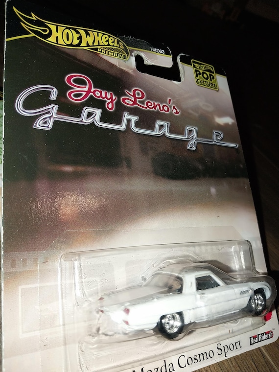 Hotwheels Premium Pop Culture Jay Lenos Garage 1968 Mazda Cosmo
