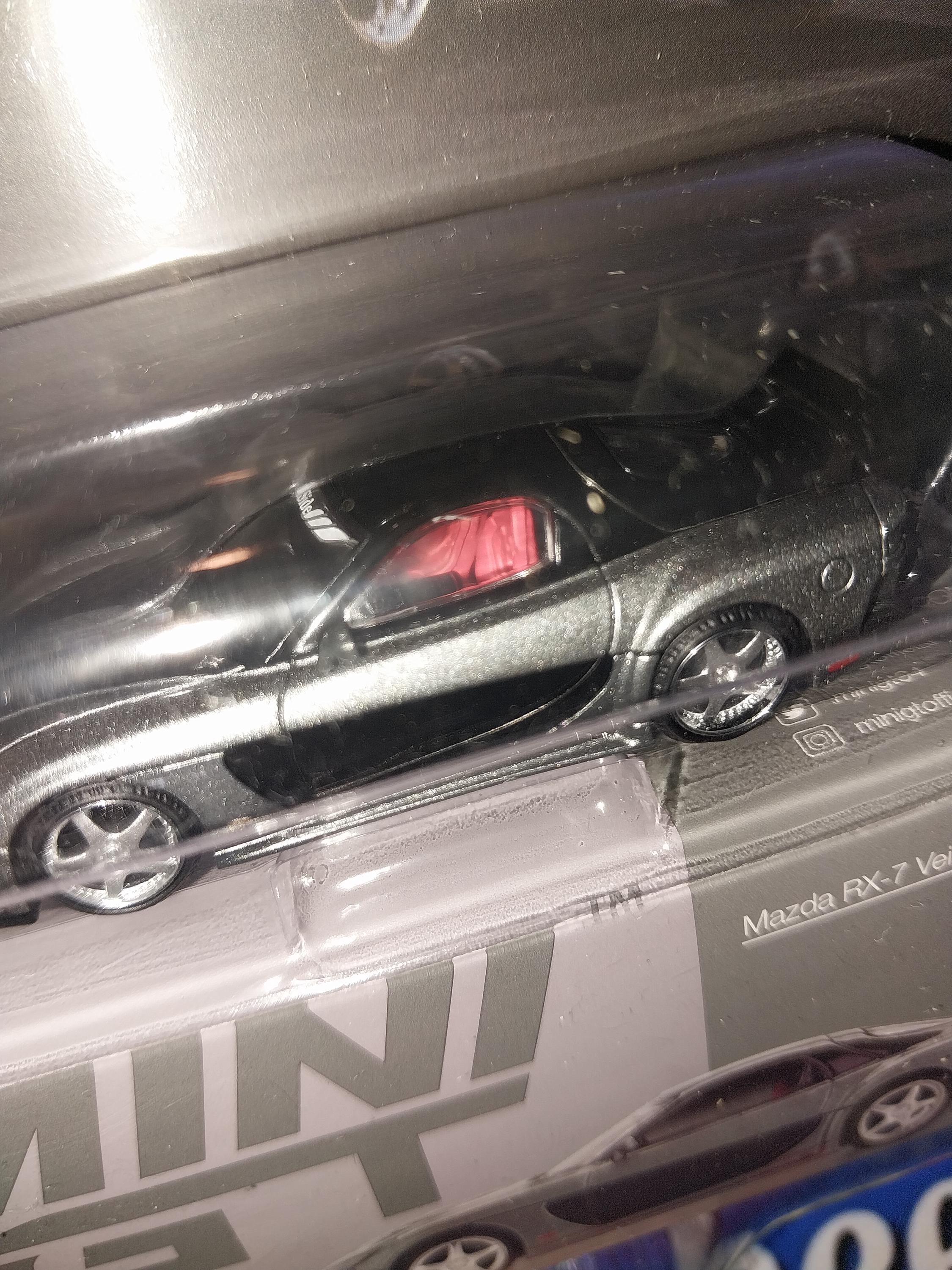 Mini GT 1:64 Scale Diecast Model of the Mazda RX-7 Veilside