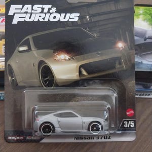 Hotwheels Premium Fast and Furious Silver Nissan 370Z  Rare to find in beautiful condition  lovely gift for all ages