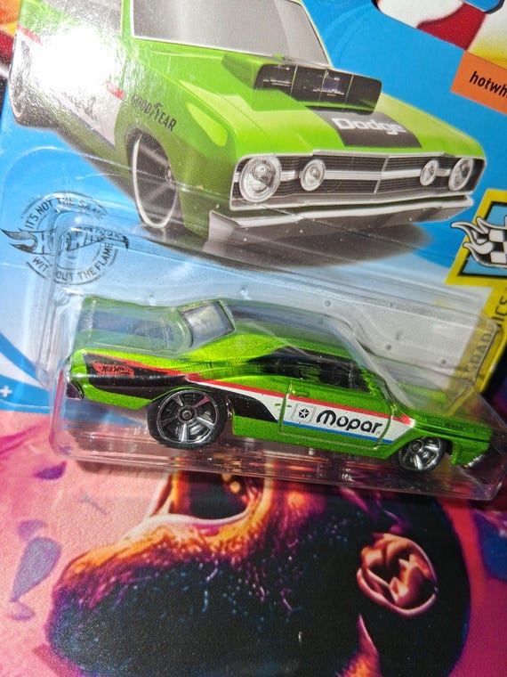 Hotwheels 68 Dodge Dart Mopar HW Speed Graphics Short Card Series