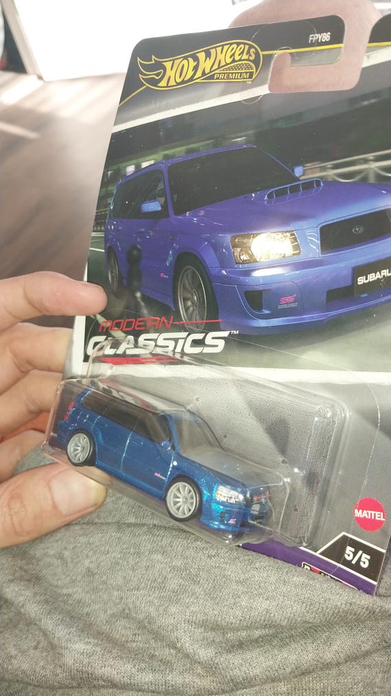 ホットウィール　スバル　フォレスター　SG9 モダンクラシック ホットウィール プレミアム モダンクラシック カーカルチャー ブルー