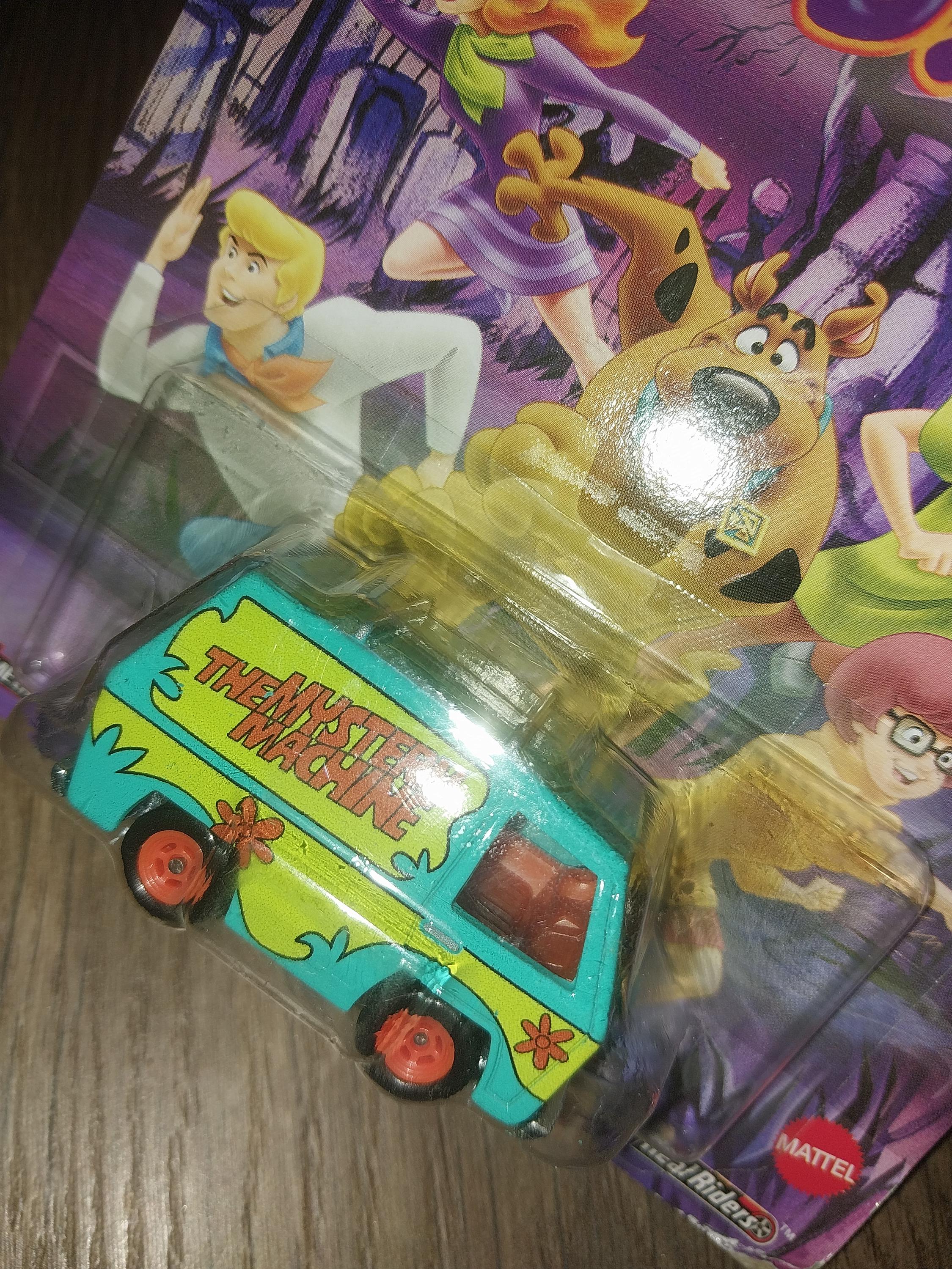 Hotwheels Premium Pop Culture Scooby-doo the Mystery Machine Super